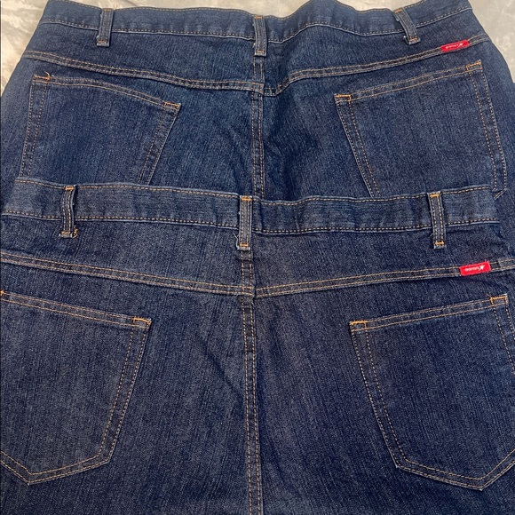 Lot of 2 Aramark Blue Denim Jeans Men’s 40Wx30L - Picture 2 of 10